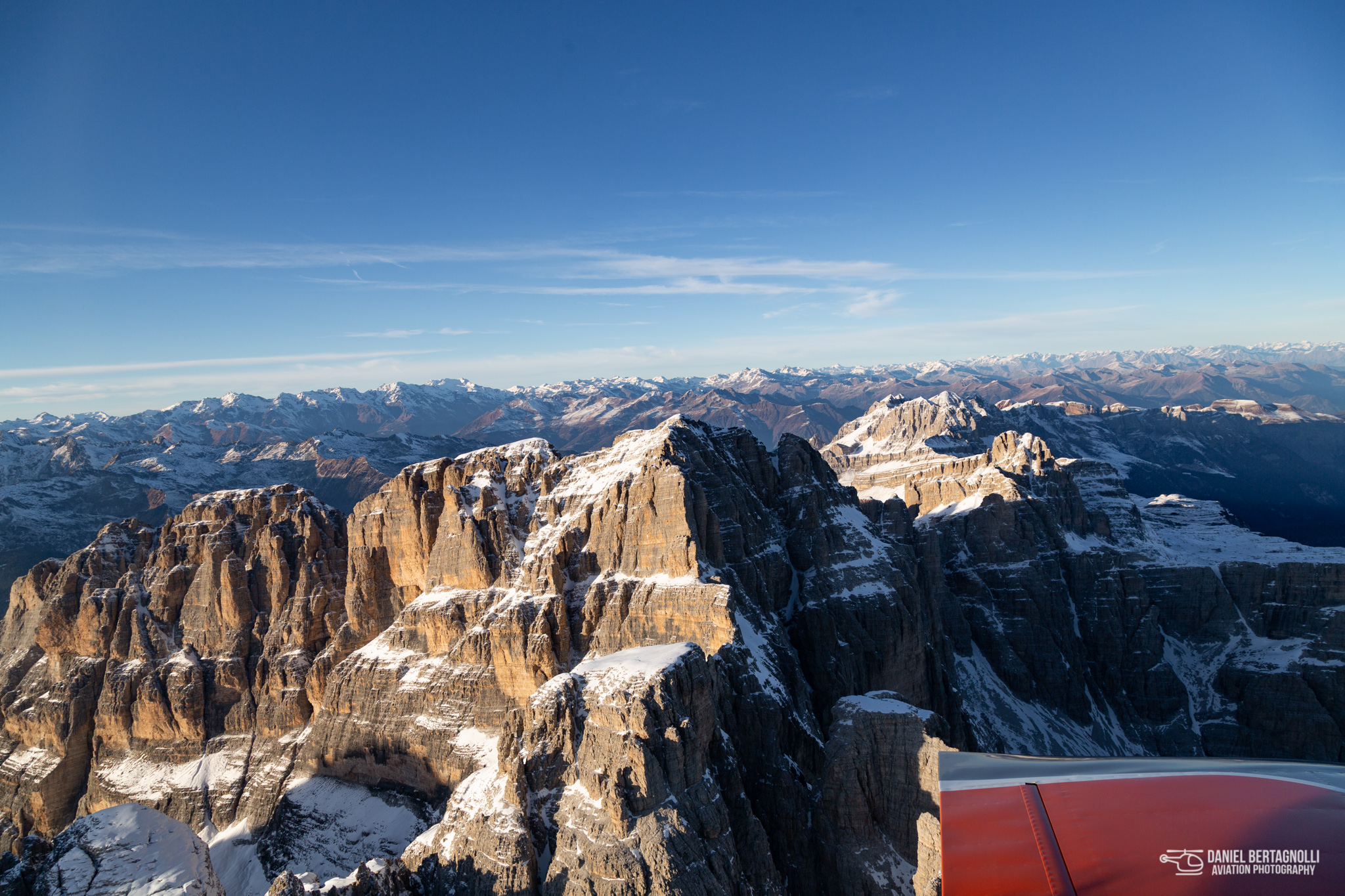 In volo verso l’aviosuperficie di Bagnoli e rientro sul Brenta